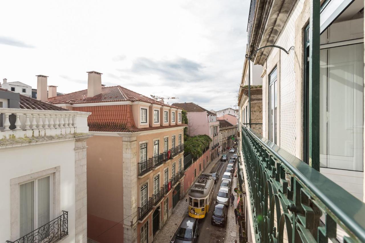 World Travelers Hotel Lisbon Exterior photo
